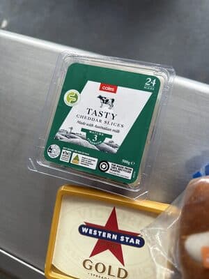 Cole’s Tasty Cheddar Slices